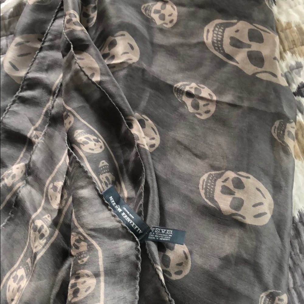 Alexander McQueen scarf